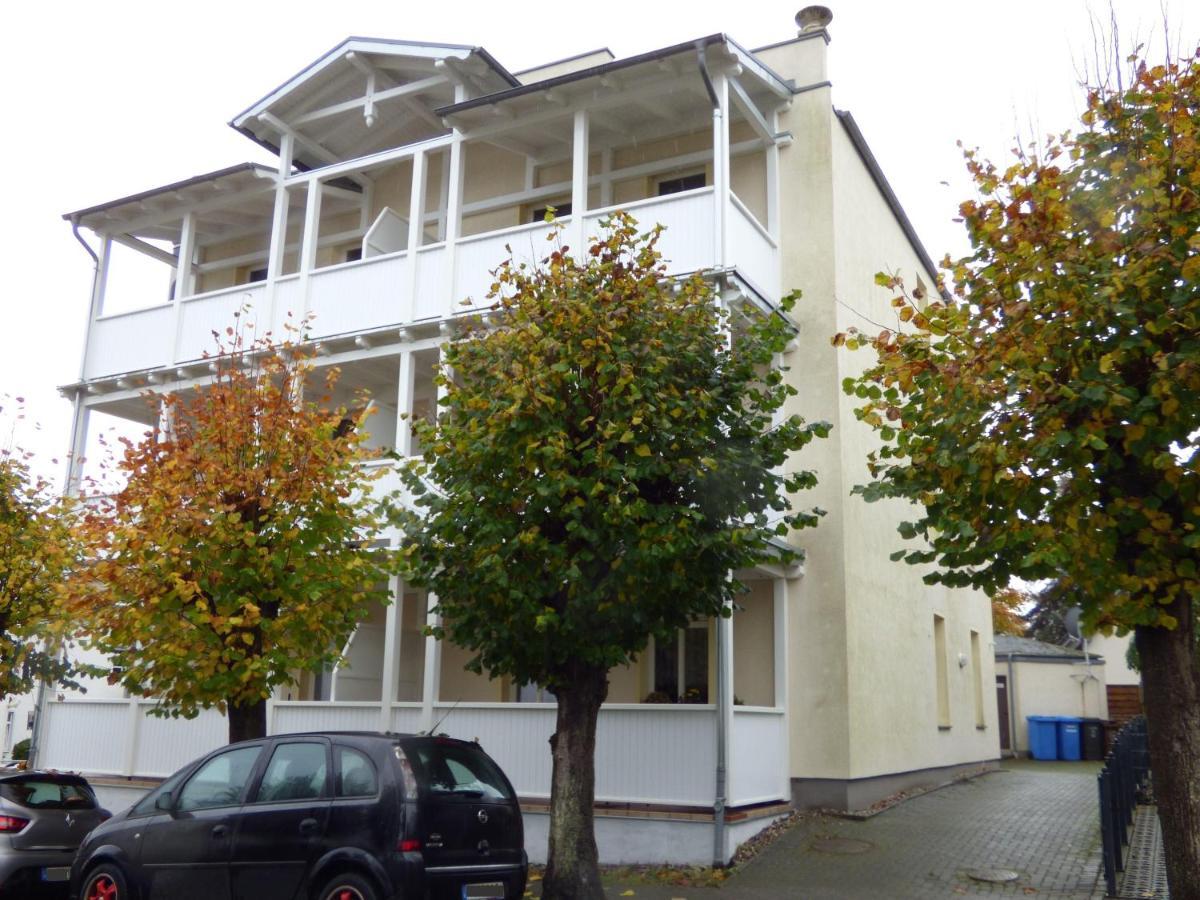 Villa-Loni-Ferienwohnung-7 Sellin  Esterno foto